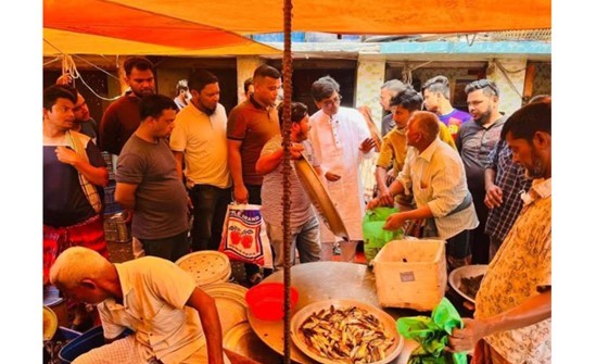 কুমিল্লায় কাঁচাবাজার পরিদর্শনে কৃষিমন্ত্রী